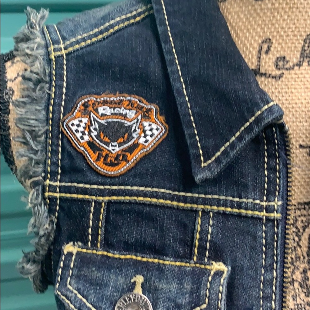 Harley Davidson zip up denim vest - Picture 3 of 8
